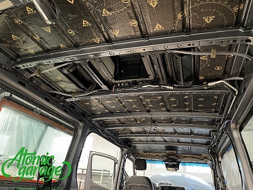 Mercedes Sprinter W907, шумовиброизоляция салона + монтаж жесткого пола