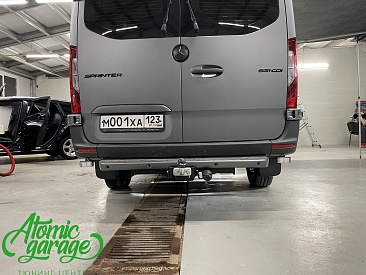 Mercedes Sprinter W907, установка маркизы и фаркопа