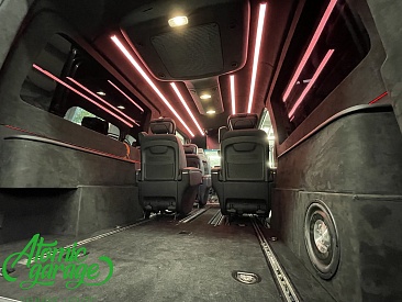 Mercedes Sprinter W907, изготовление и установка индивидуального освещения салона
