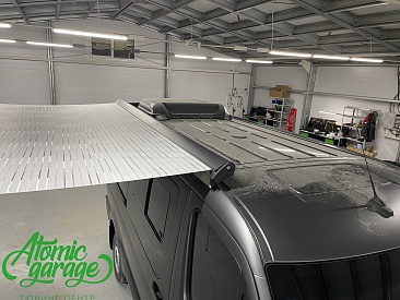 Mercedes Sprinter W907, установка маркизы и фаркопа