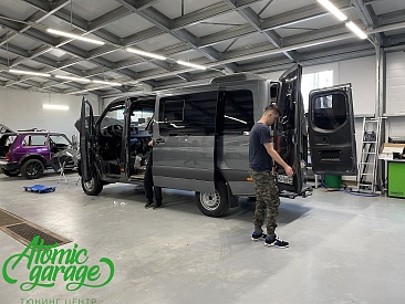 Mercedes Sprinter W907, оклейка матовой полиуретановой пленкой