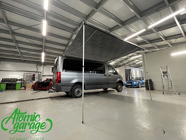Mercedes Sprinter W907, установка маркизы и фаркопа