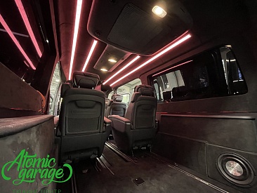 Mercedes Sprinter W907, изготовление и установка индивидуального освещения салона