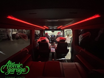 Mercedes Sprinter W907, изготовление и установка индивидуального освещения салона
